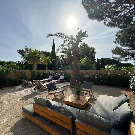 Apartment 3ch Sur Terrasse Et Jardin Privatif 400m De La
